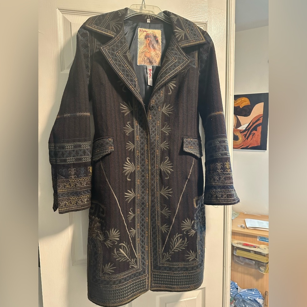 Beautiful Long Wool Coat with Ornate Detailing - BIYA